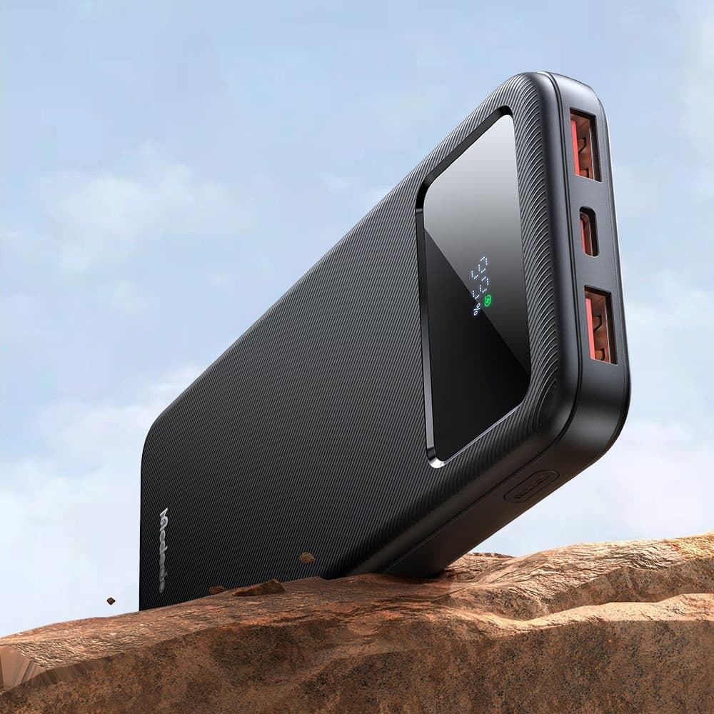 Mcdodo – powerbanka (MC-4220) – port USB-C + 2x USB-A, 10000 mAh, 22,5 W, LED displej – černá - náhled 3