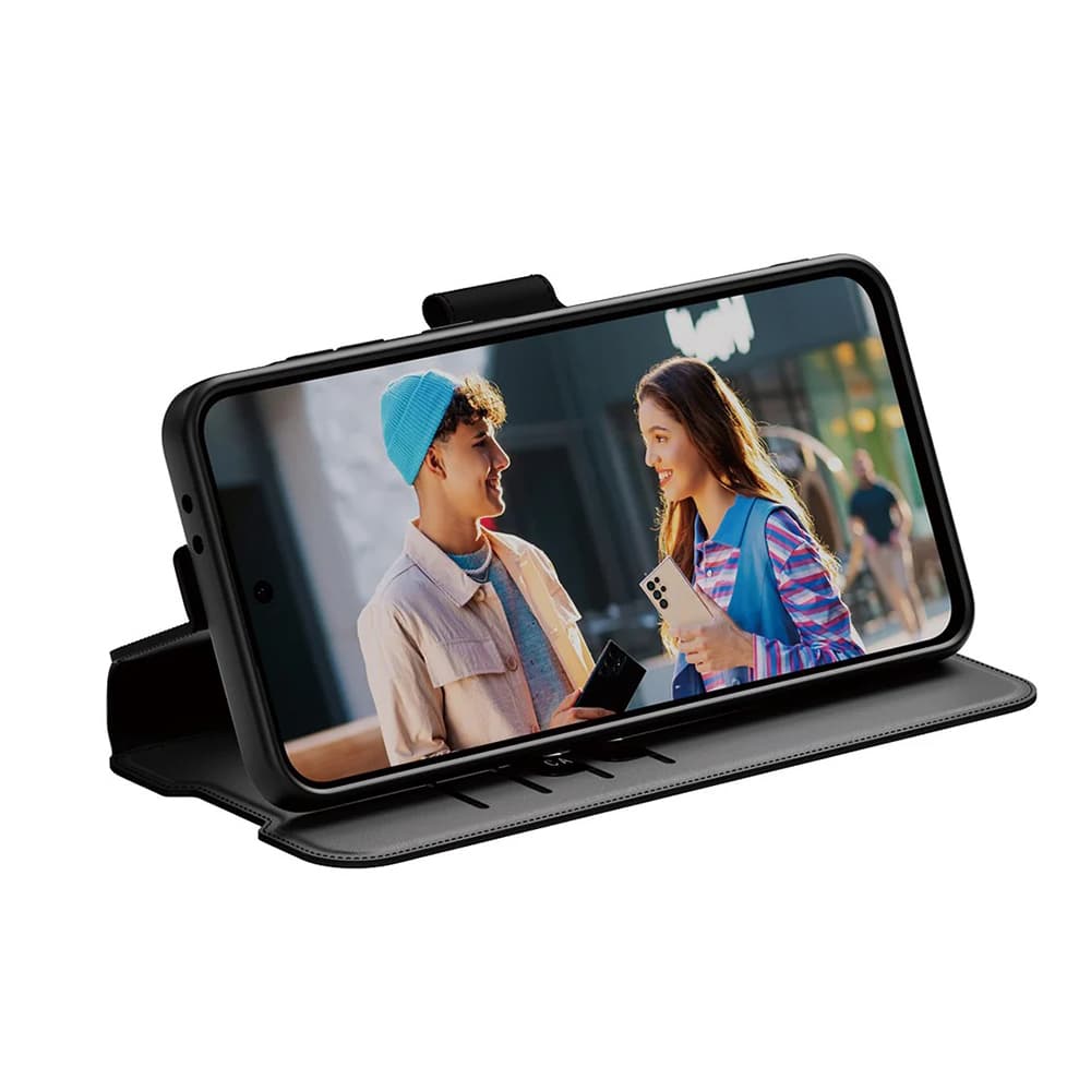 Pouzdro s opěrkou PanzerGlass® CARE pro Samsung Galaxy A36 5G černé - náhled 3
