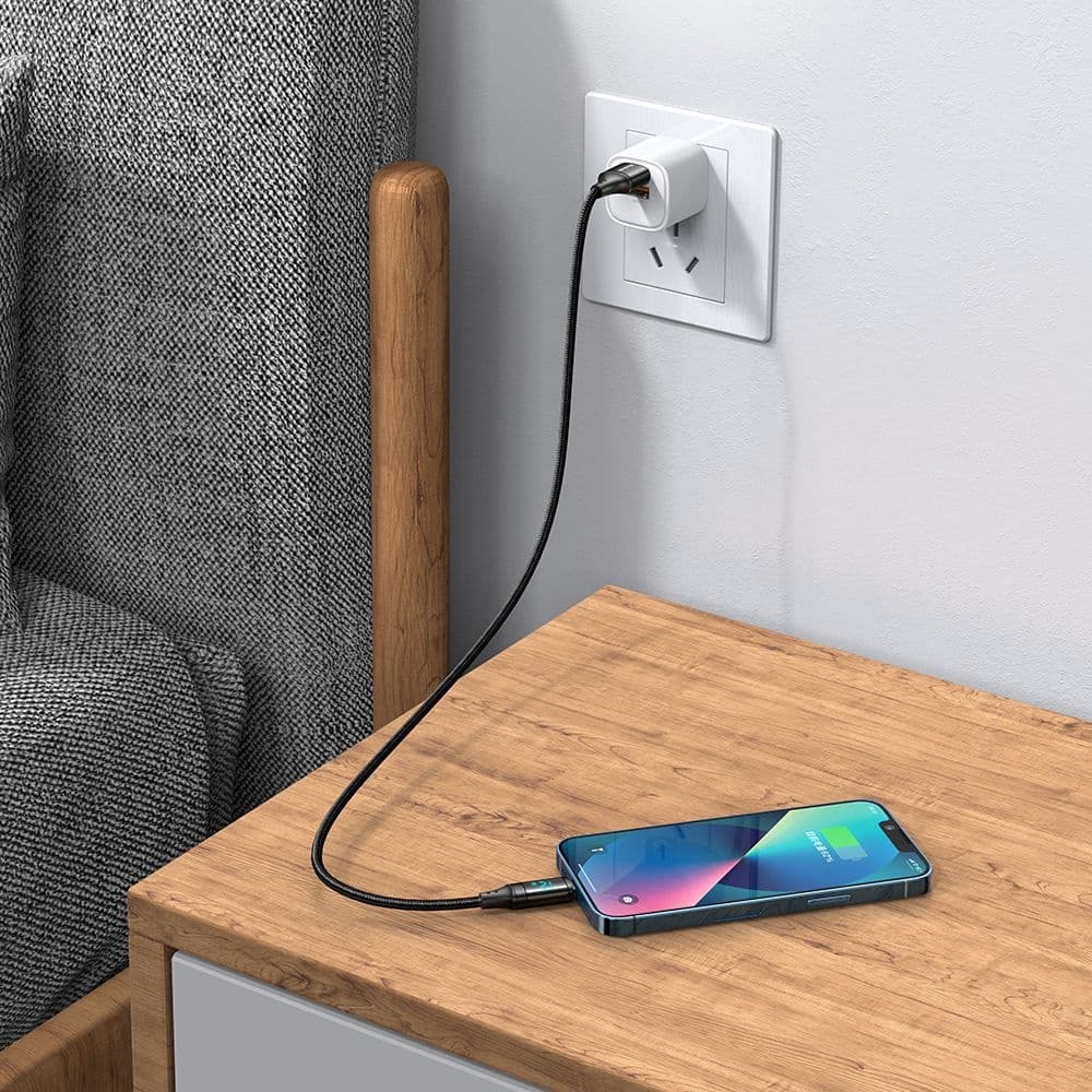 Mcdodo – datový kabel (CA-1060) – USB 2.0 na Lightning, s digitálním displejem, nylonové opletení, hliníková slitina, 3A, 1,2m – černý - náhled 4