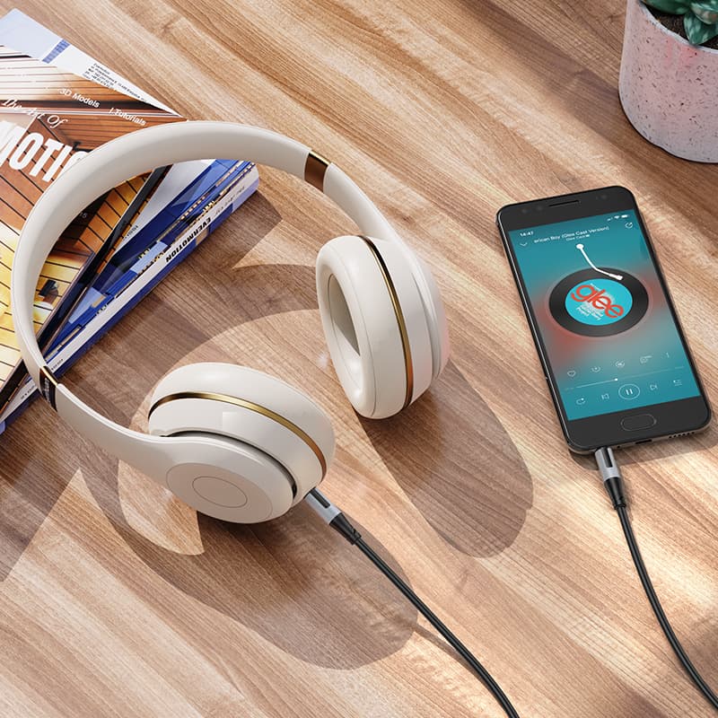 Audio kabel Borofone BL19 Creator jack 3,5 mm na jack 3,5 mm bílý - náhled 4