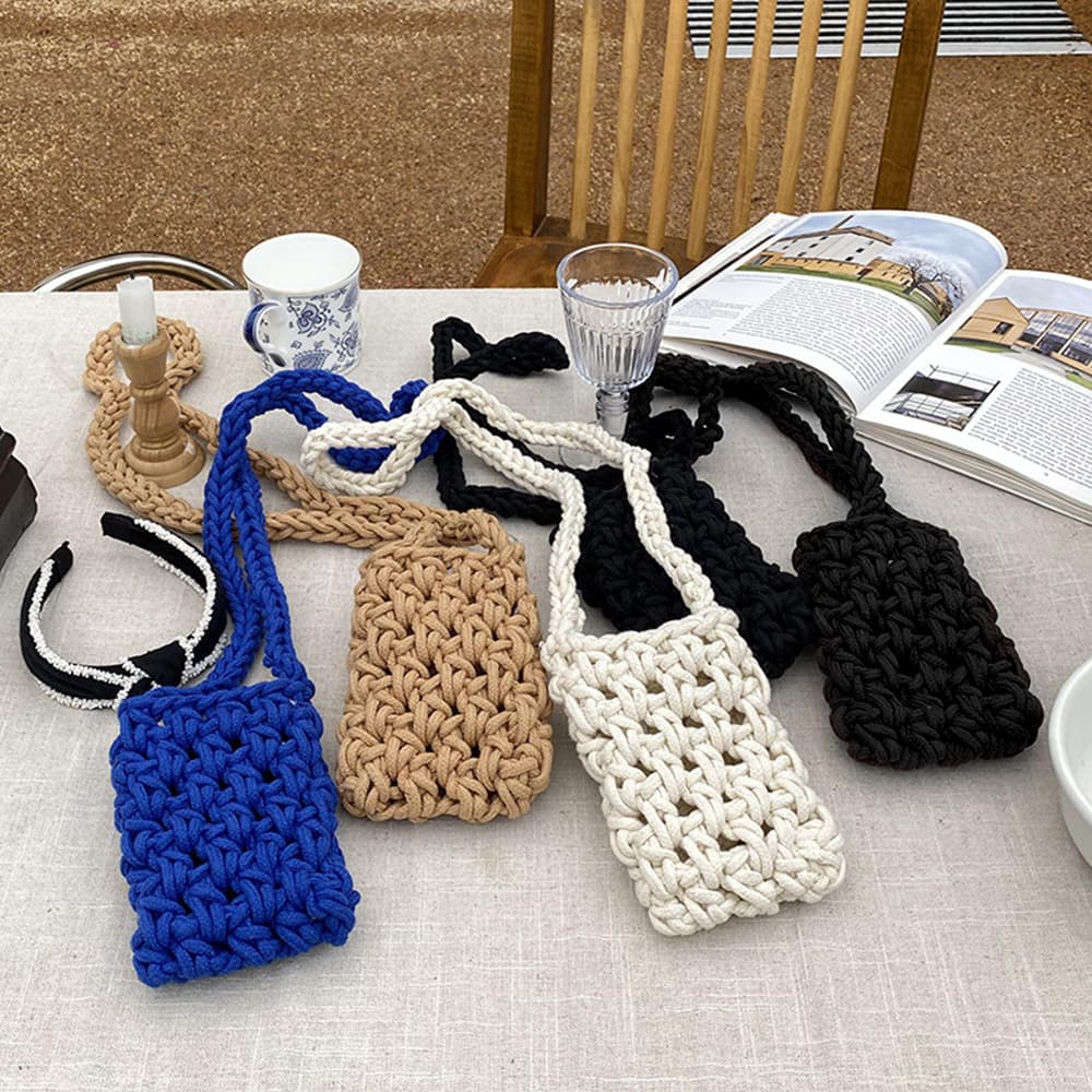 Kabelka na mobil Knitted beige - náhled 4