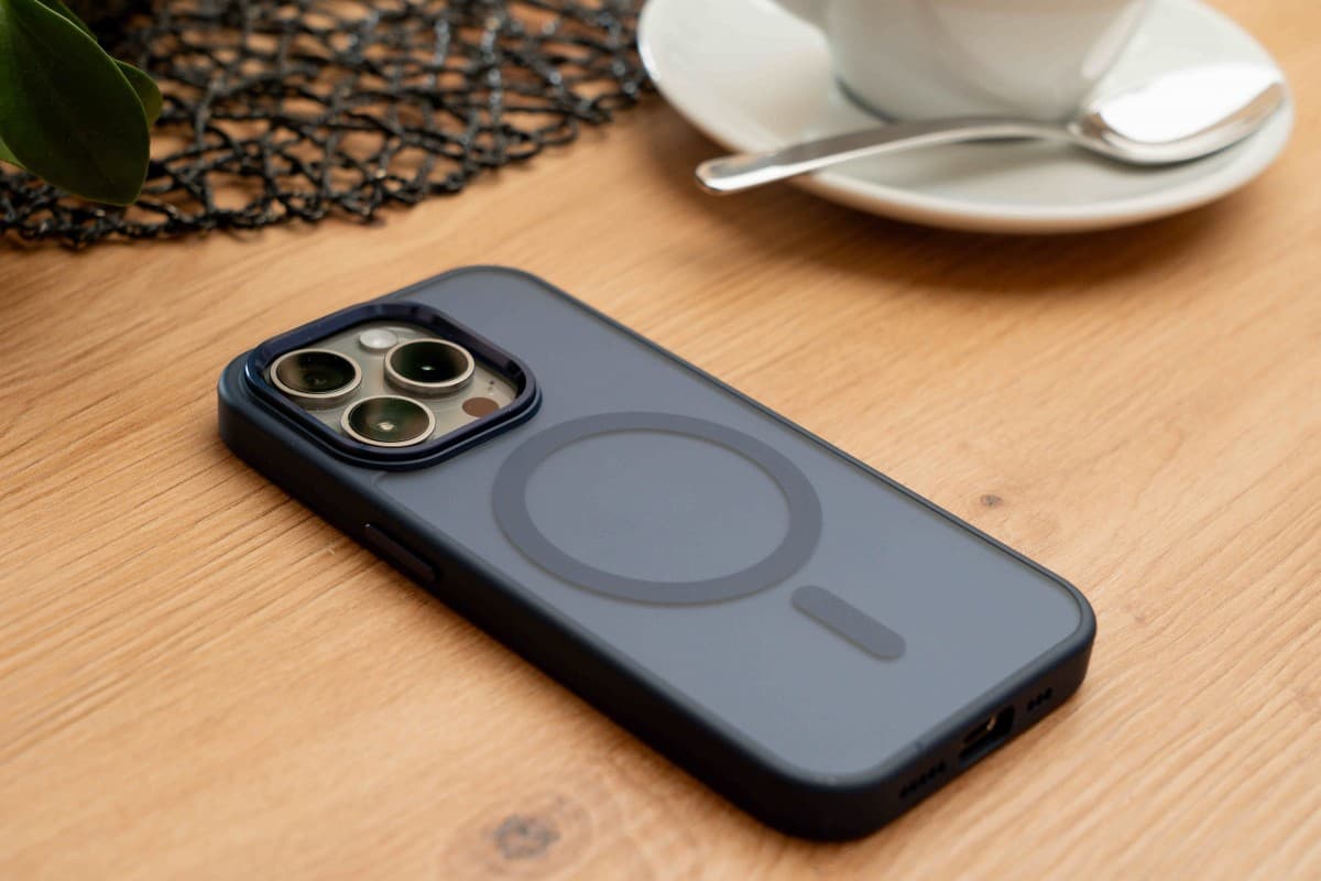 Zadní kryt Swissten Magstick Flex pro Apple iPhone 16e modrý - náhled 3