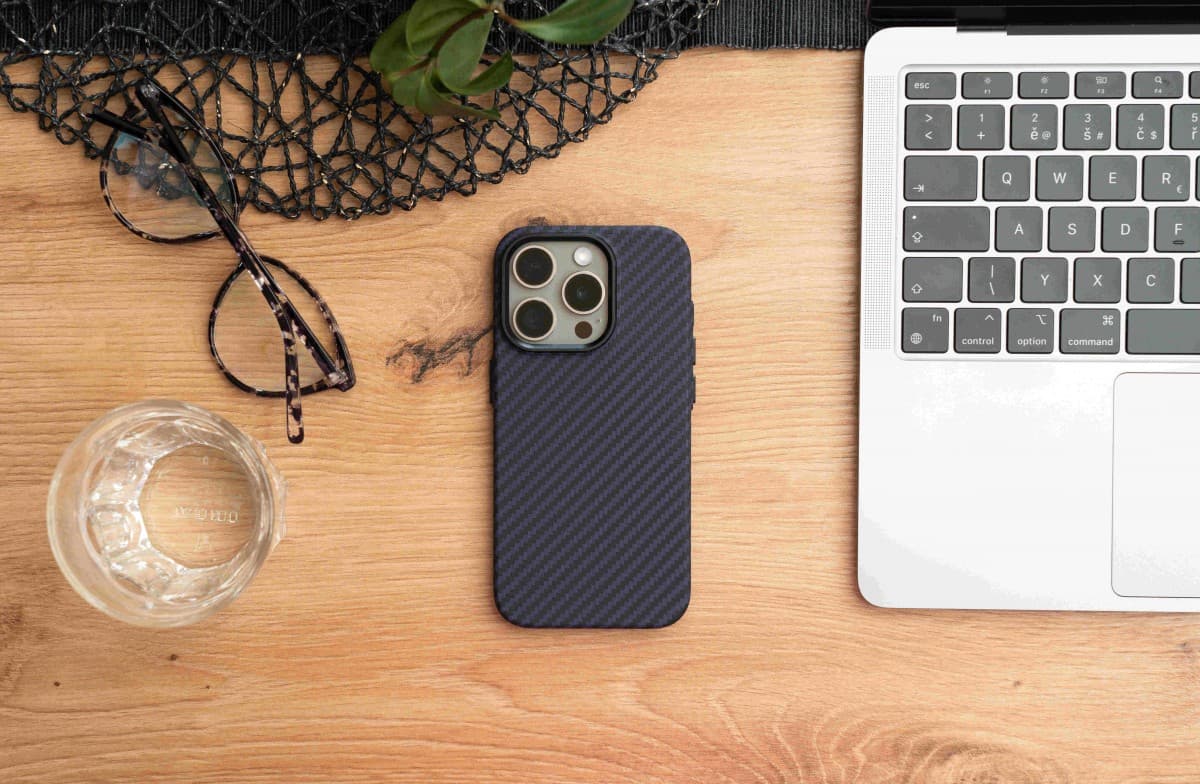 Zadní kryt Swissten Magstick Shell pro Apple iPhone 17 Pro fialový - náhled 3