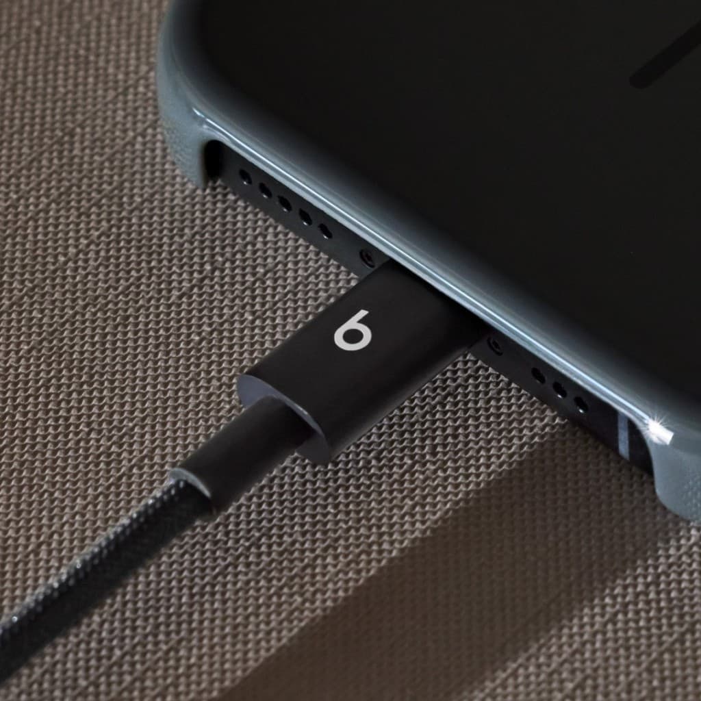 Datový kabel Apple Beats MDGA4ZM/A USB-C/USB-C 1.5m černý - náhled 3