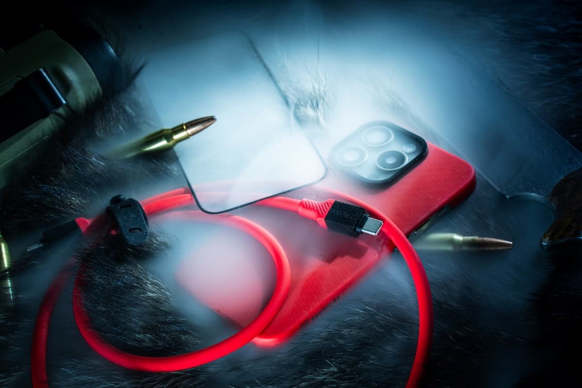Tactical Red Limited Edition Combo pro Apple iPhone 15 Pro Max - náhled 4