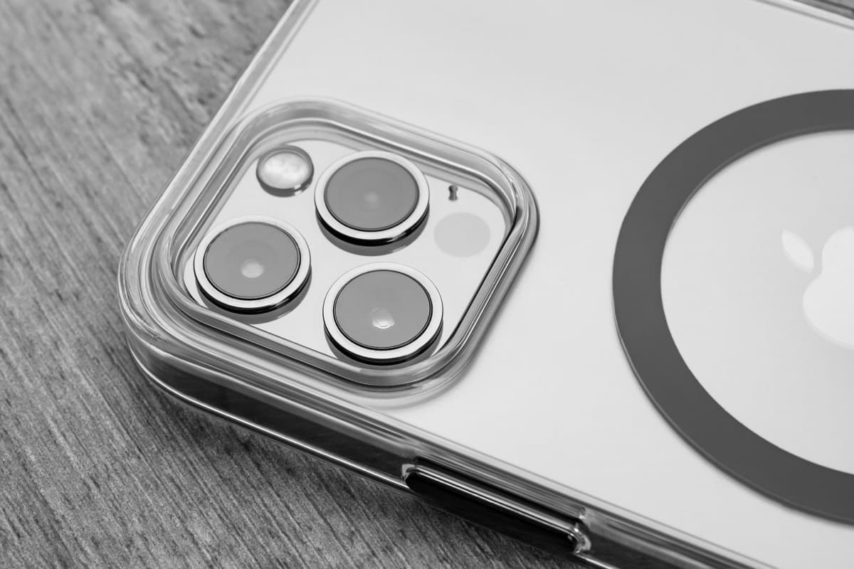 Zadní kryt FIXED MagPurity s podporou Magsafe pro Apple iPhone 14, čirý - náhled 4