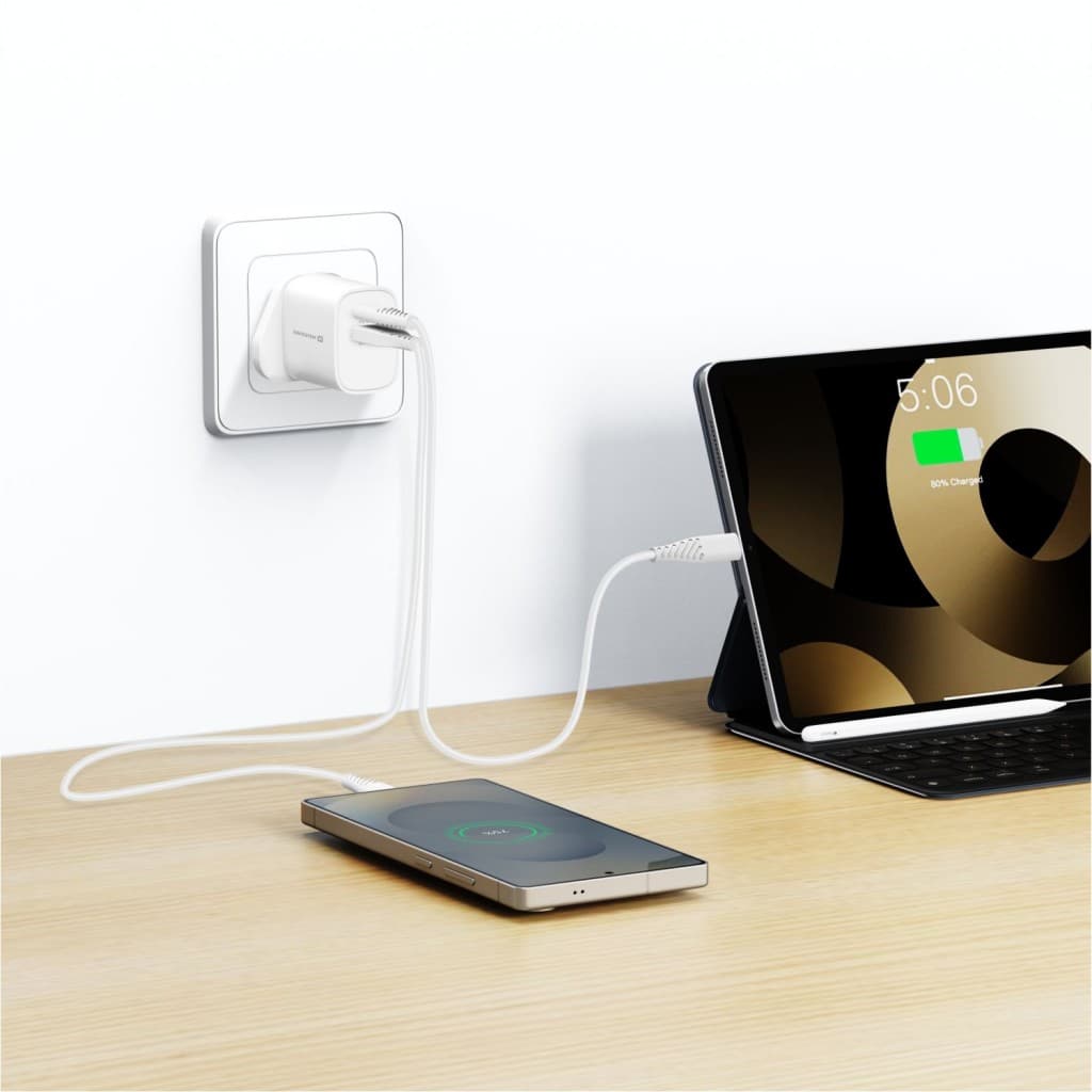 Adaptér Swissten Edge Gan 1x USB-C PD 20W + 1x USB-A 18W QC, pro uk zásuvku bílý - náhled 5