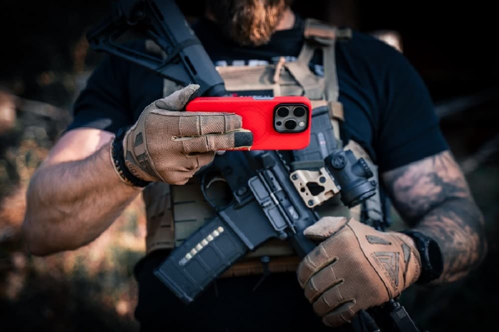 Zadní kryt Tactical MagForce Aramid Bloody Mary Limited Edition pro Apple iPhone 15 Pro Max - náhled 5